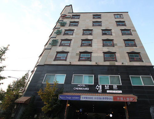 Cherbourg Hotel Cheonan Exterior photo